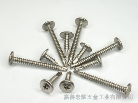 螺絲生產(chǎn)中常見(jiàn)的質(zhì)量問(wèn)題與原因